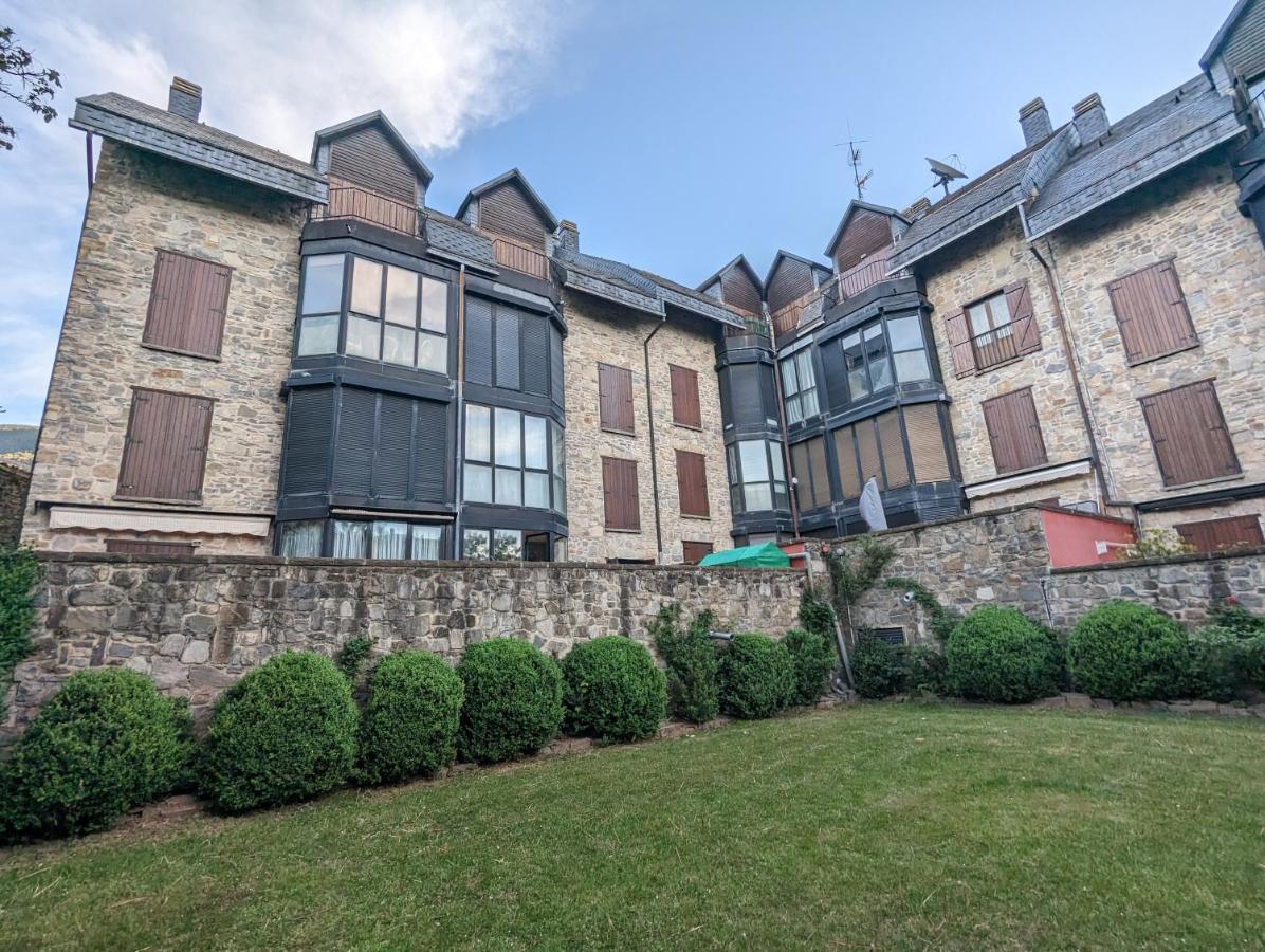 Апартаменти Piso Grande La Vina Б'єскас Екстер'єр фото